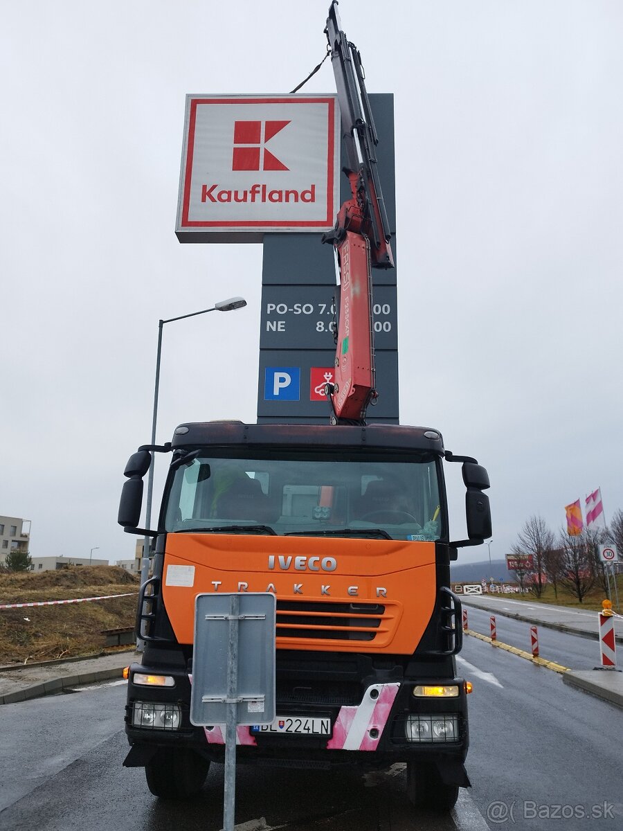 Autodoprava s hydraulickou rukou - 10