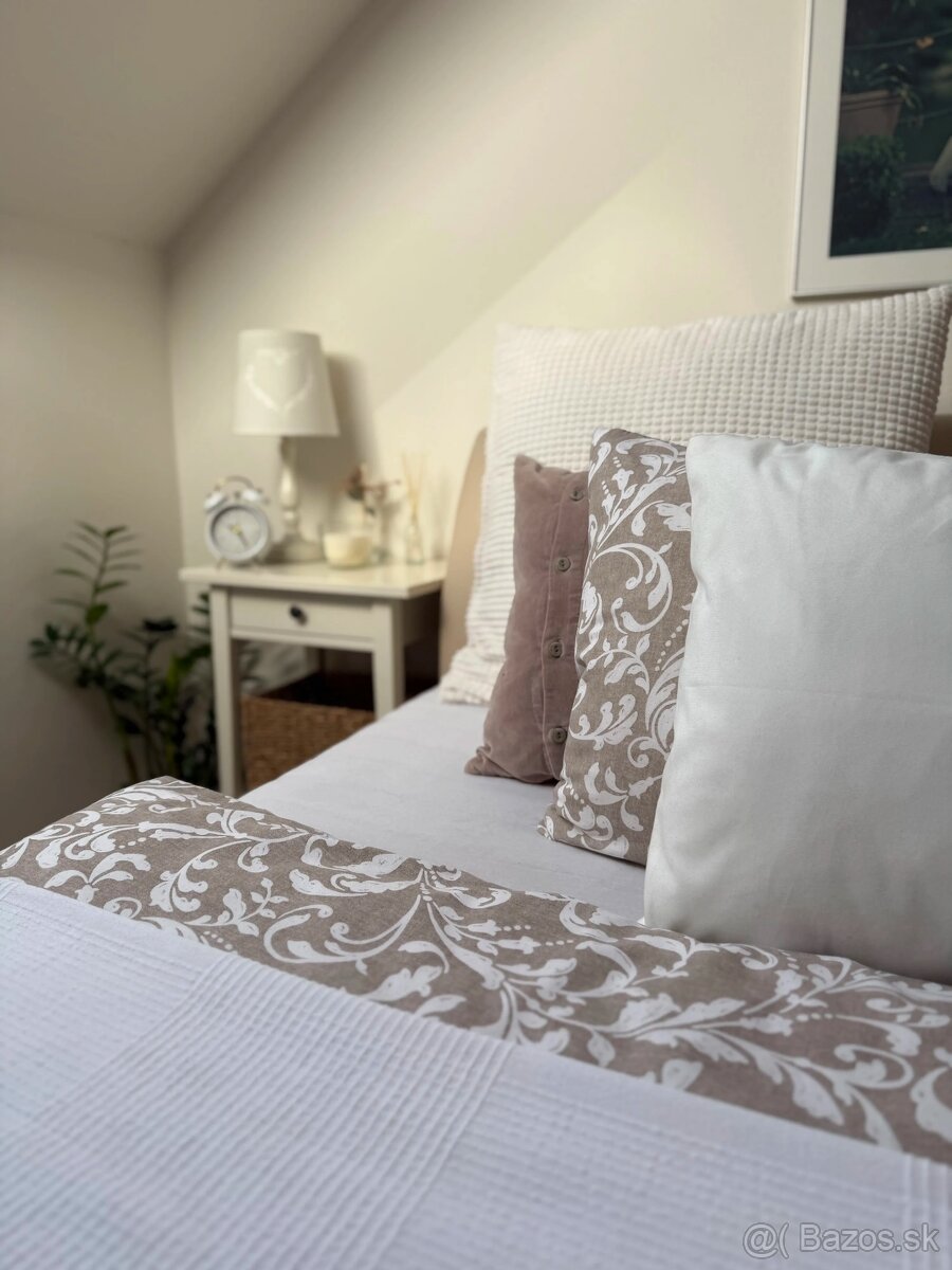 Rodinný dom s garážou v Skalici - 10