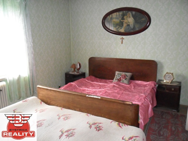 INVESTIČNÁ PRÍLEŽITOSŤ-Rodinný dom vhodný aj na podnikanie - 10