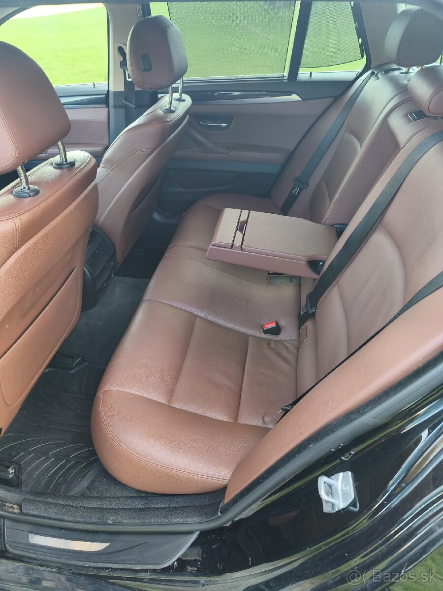 BMW 520 XD model f11 M-Paket rv 2/2014 - 10
