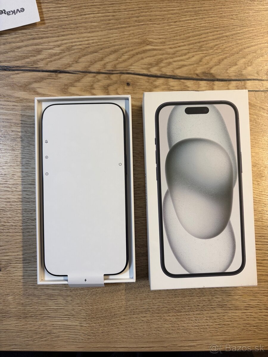 iPhone 15 256GB - 10