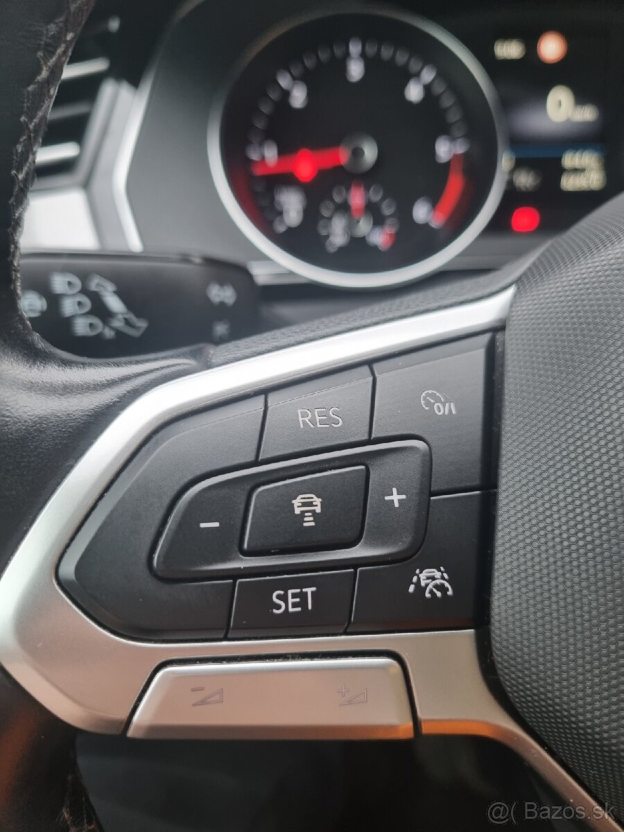 Volkswagen Passat Combi 2.0 TDI EVO Business 110KW M6 - 10