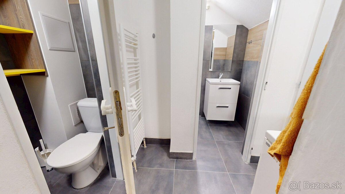 Multifunkčný, bezbariérový priestor v tichej pasáži v centre - 10