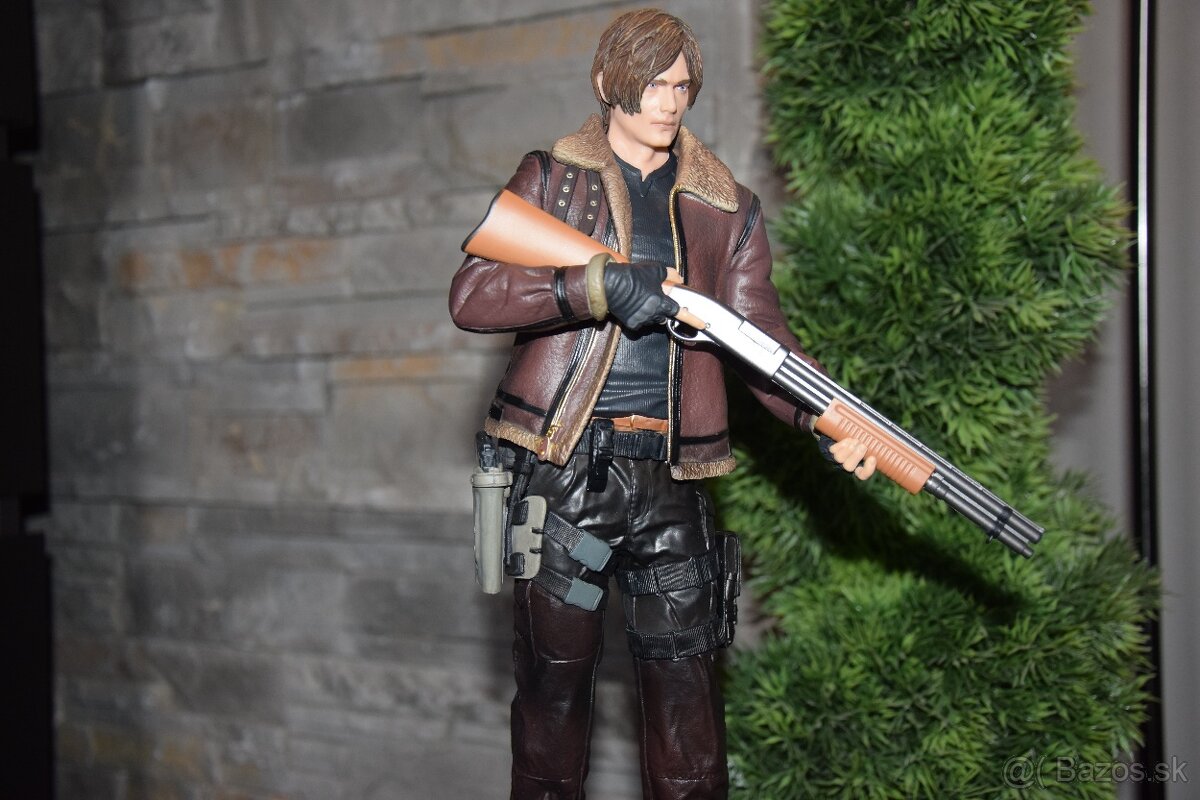 Resident Evil Leon Kennedy - 10
