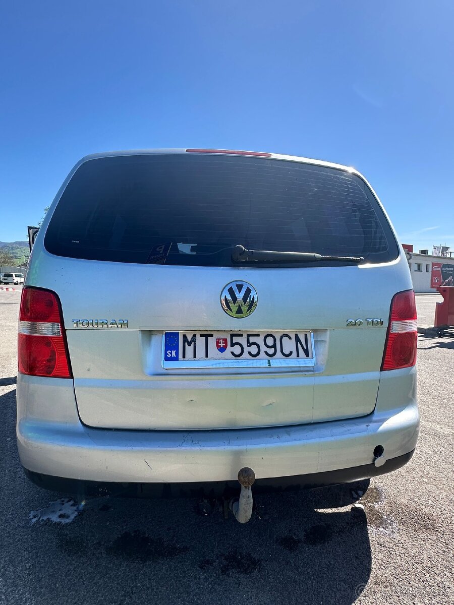 Volkswagen Touran 2.0 TDI 125 kW - 10