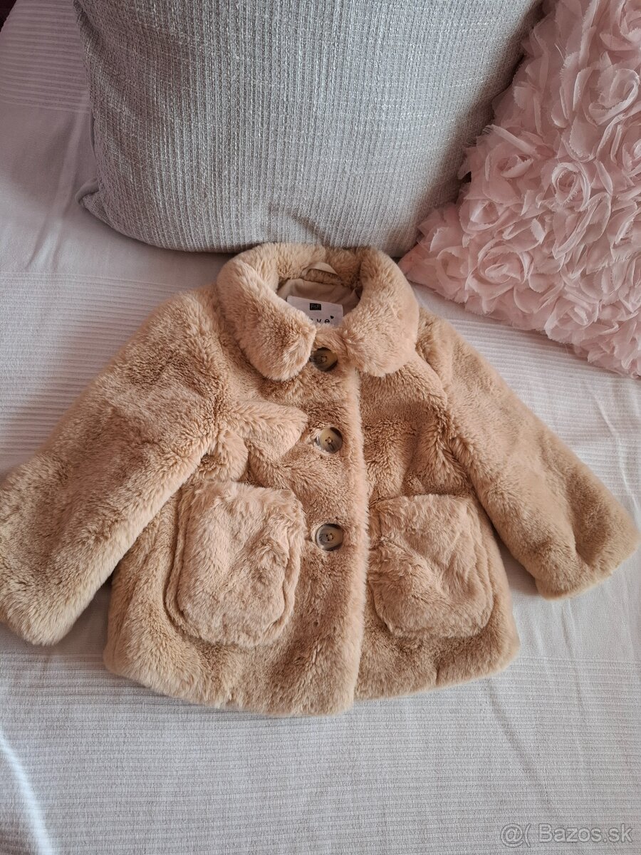Kožušinkový kabátik F&F 12-18 mes - 10