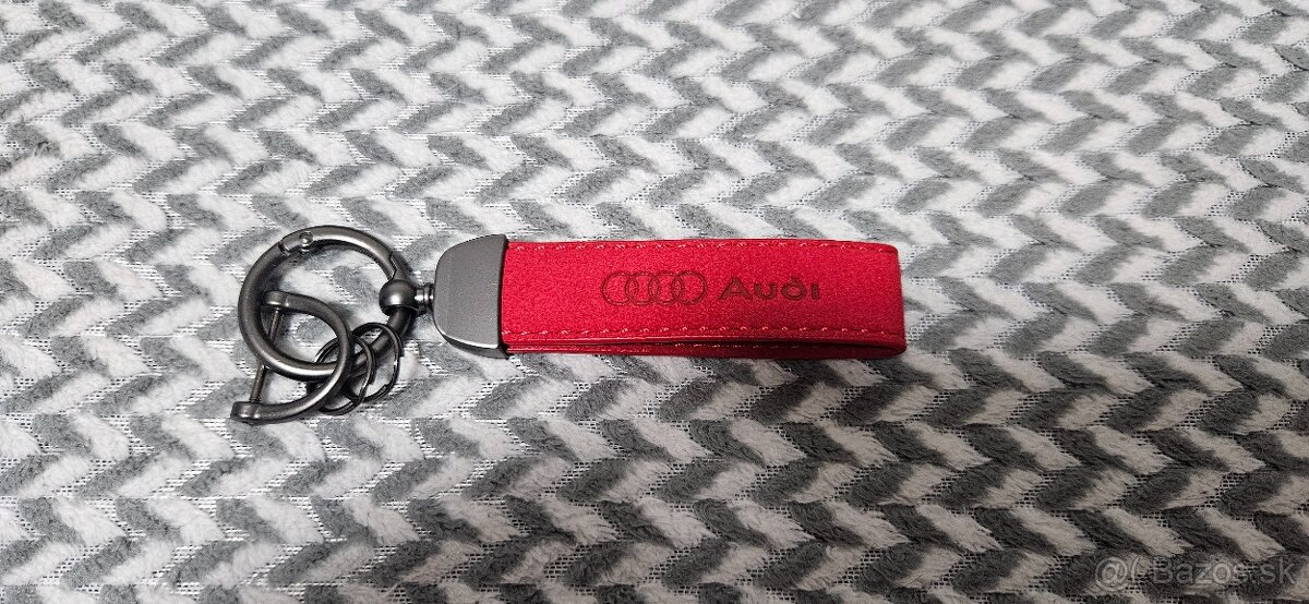 Prodám přívěšek na klíče Audi Sline Rs - 10