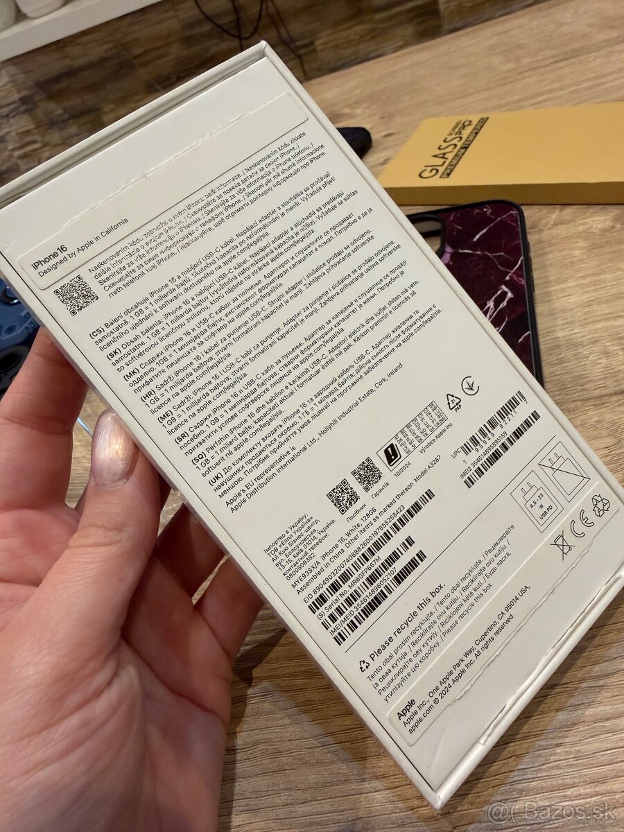 iPhone 16, 128gb, biely - 10