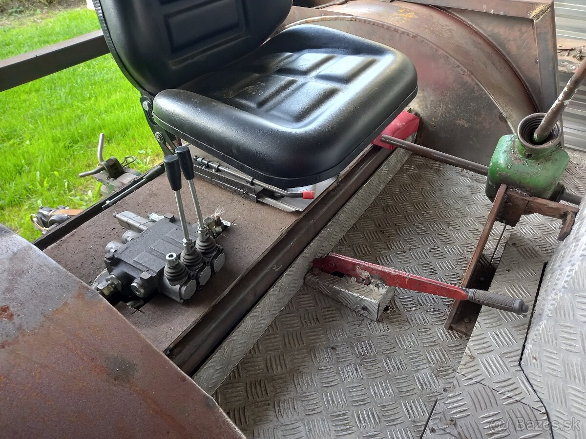 Traktor domácej vyroby - 10