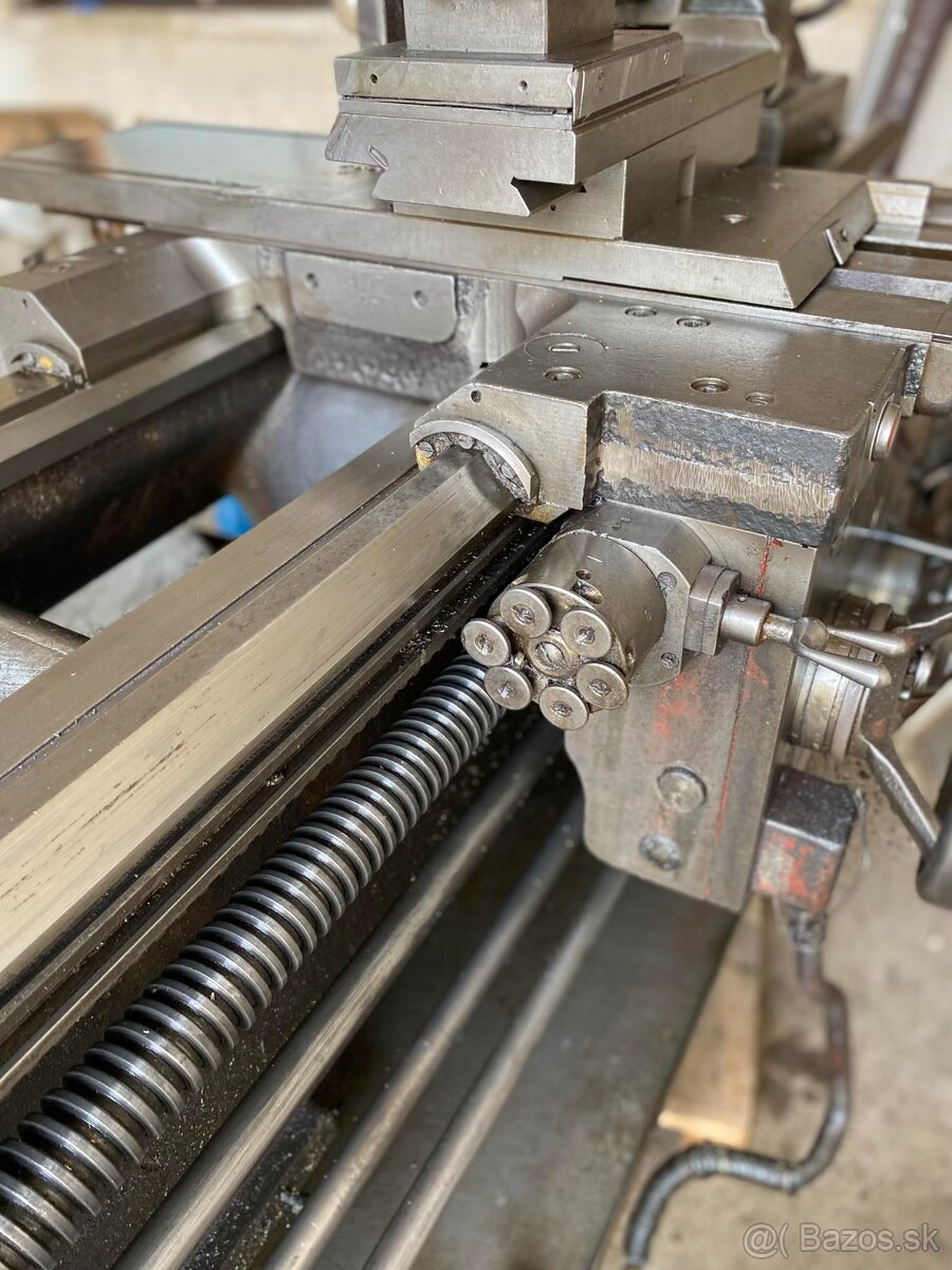 Sústruh na kov - 10