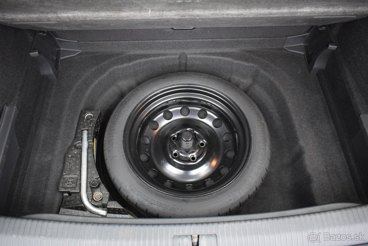 Volkswagen Golf Sportsvan 1,4 TSi 92 kW, 1.maj,NAVI,XEN,LED - 10