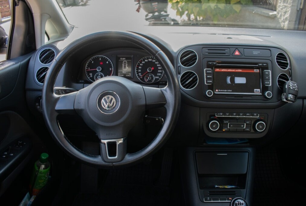 Volkswagen Golf Plus 1.6 TDI Comfortline - 10