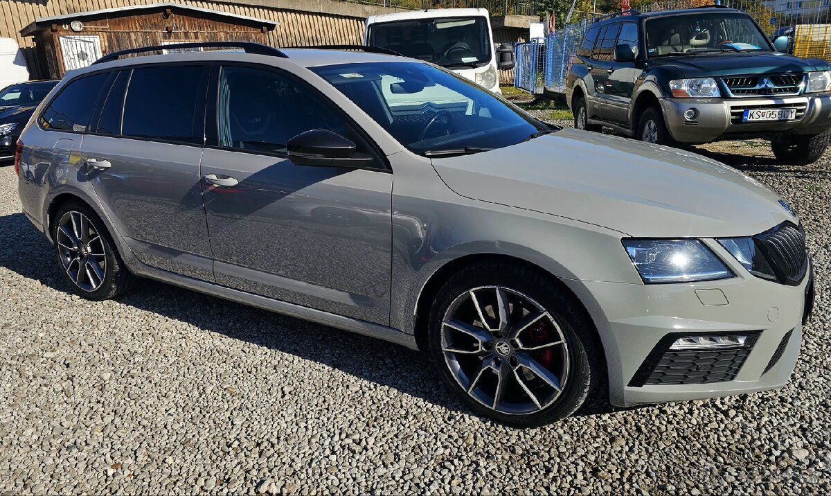 Škoda Octavia Combi 2.0 TDI RS DSG - 10