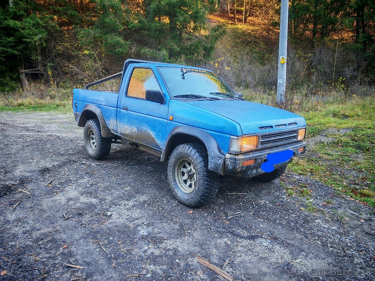 Predám/ vymením Nissan Navara D21 2.7 TD - 10