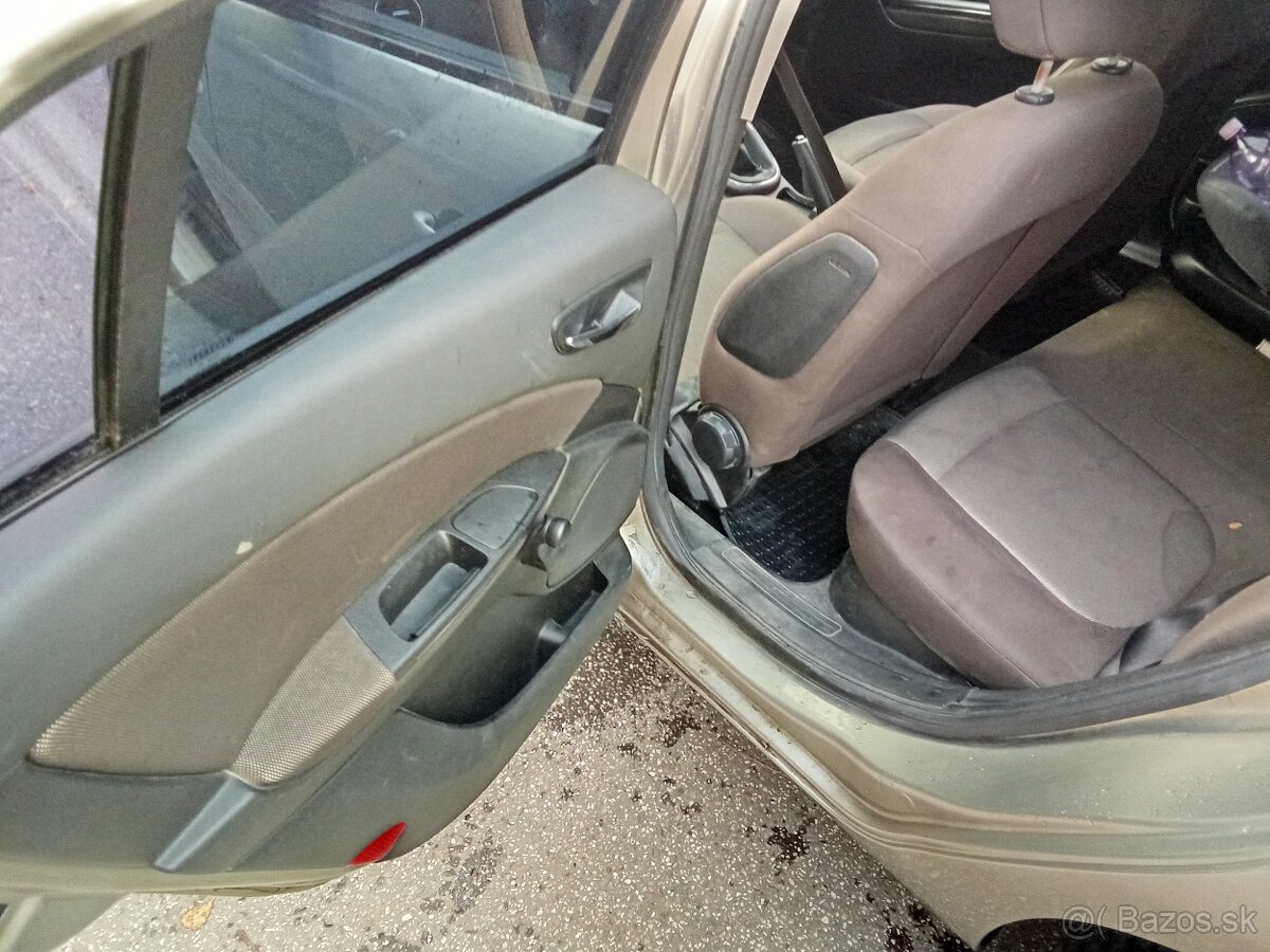 Predám vymením Fiat bravo 1.4 16v 2008 - 10