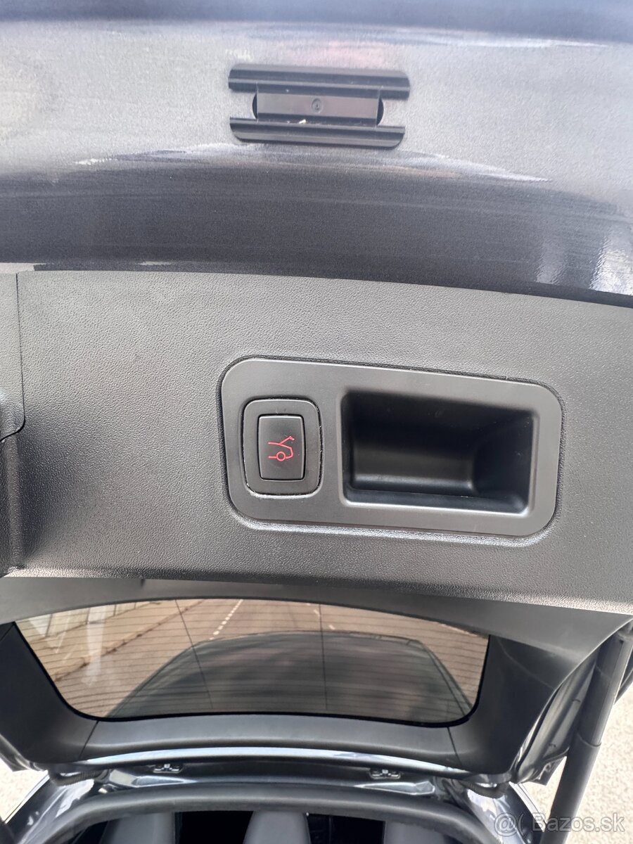 Tesla Model S 2018 100D - 10