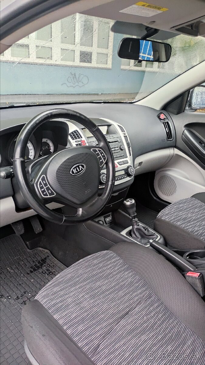 KIA CEED 1,4L 2009 - 10