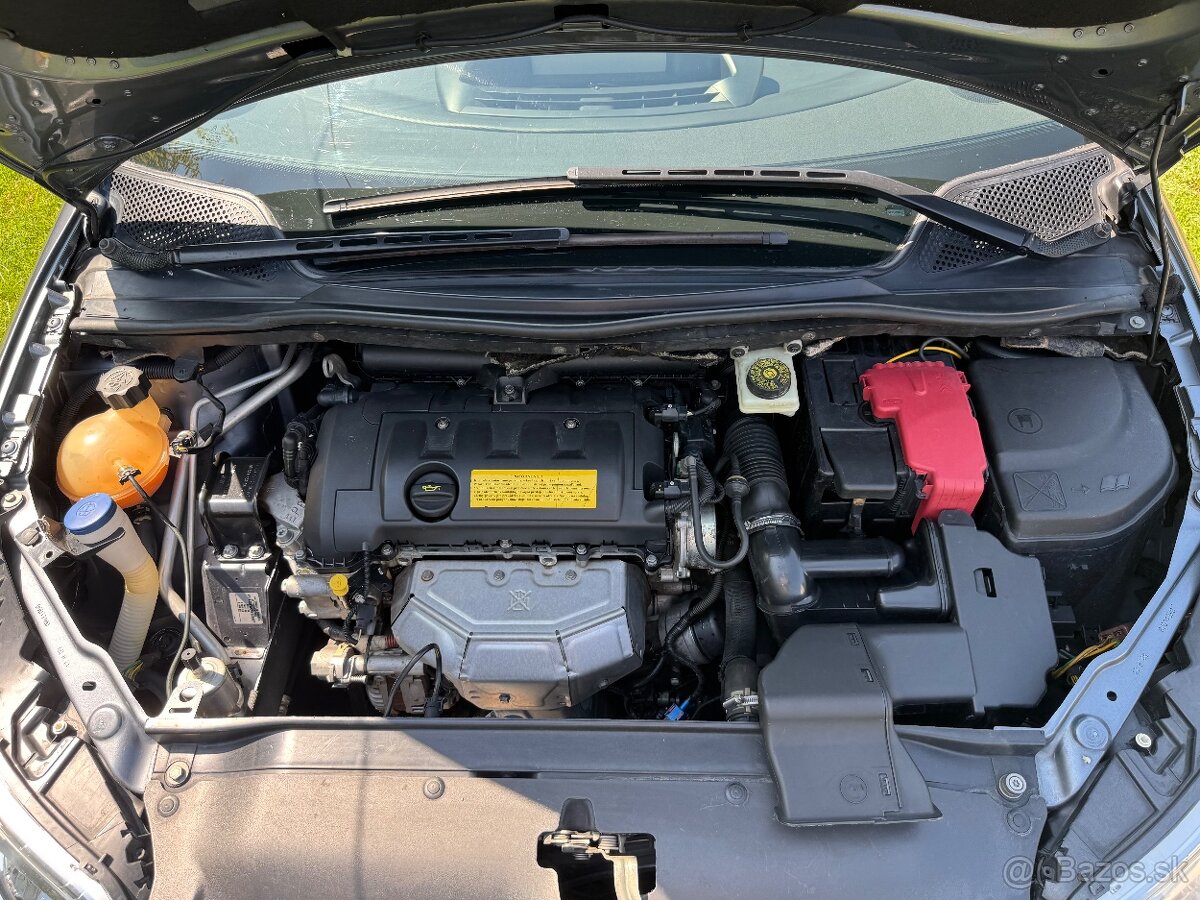 Citroën C4 1.6 benzín - 10