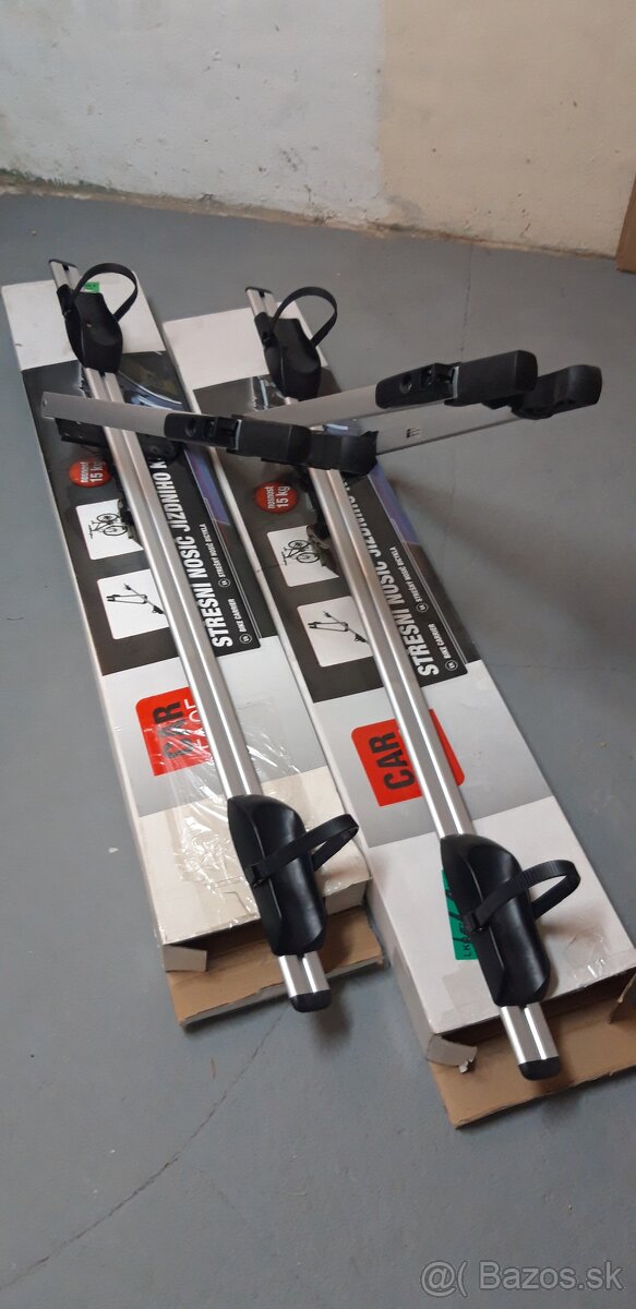 Predam dva nosice bicyklov na strechu - 10