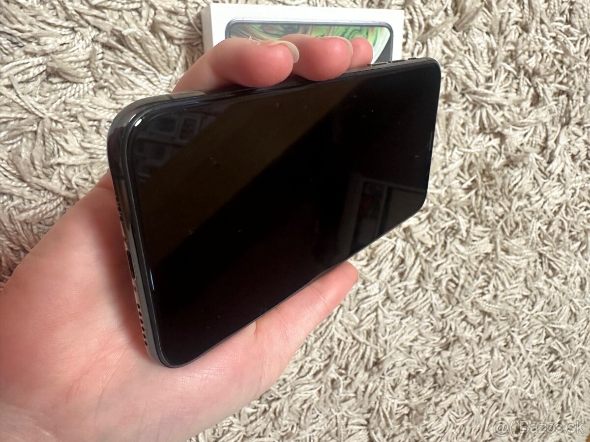 Apple iPhone XS 256GB Space Gray - 10