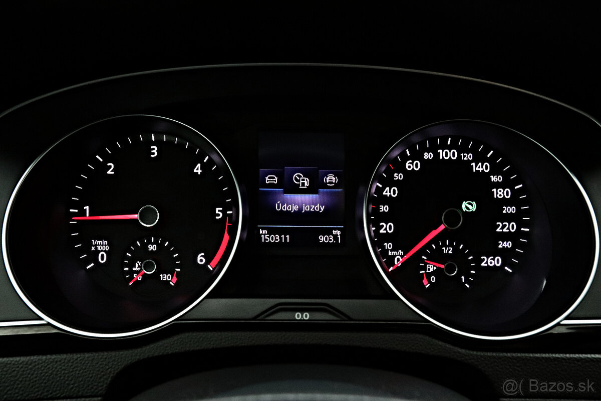 Volkswagen Passat Variant 2.0 TDI DSG EVO Elegance - 10