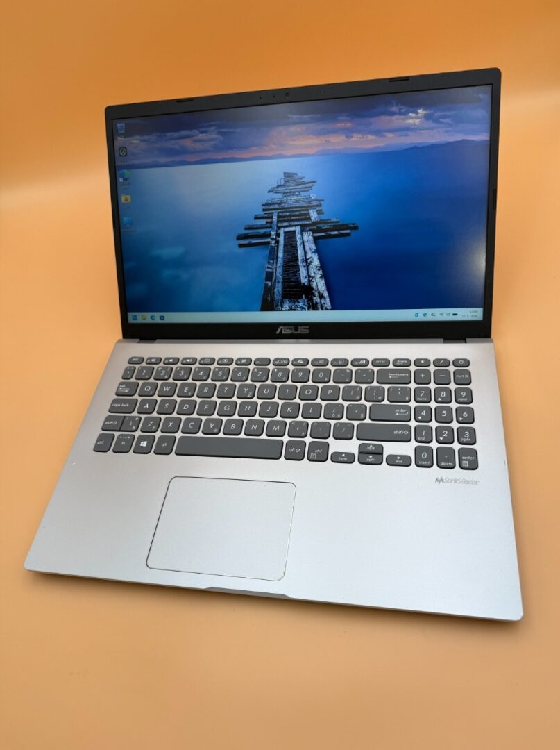 Notebook ASUS M509DA Ryzen 3 / 8GB RAM / 256GB SSD - 10