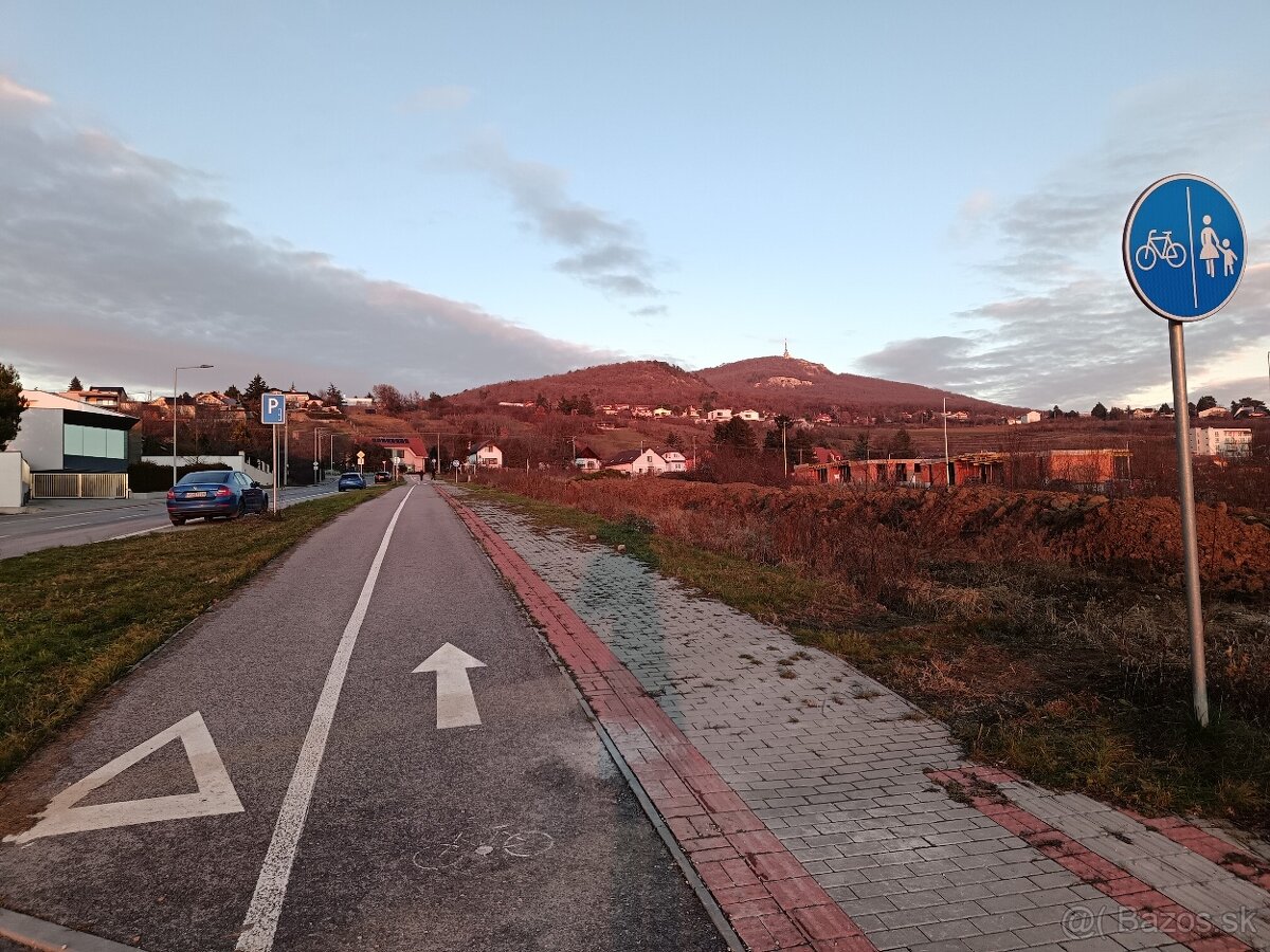 Predaj pozemok 9 árov Nitra Zobor - 10