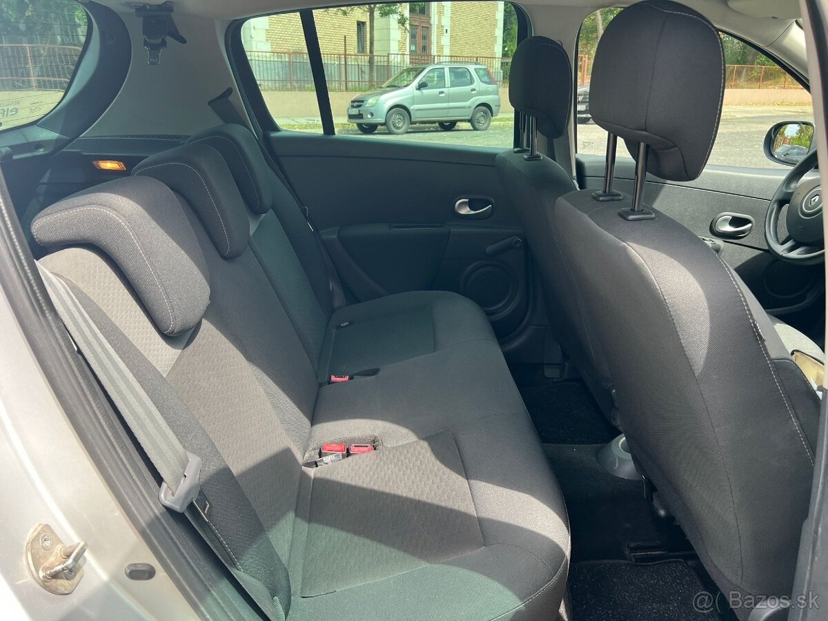 Renault Clio 1,5dci 2011 - 10