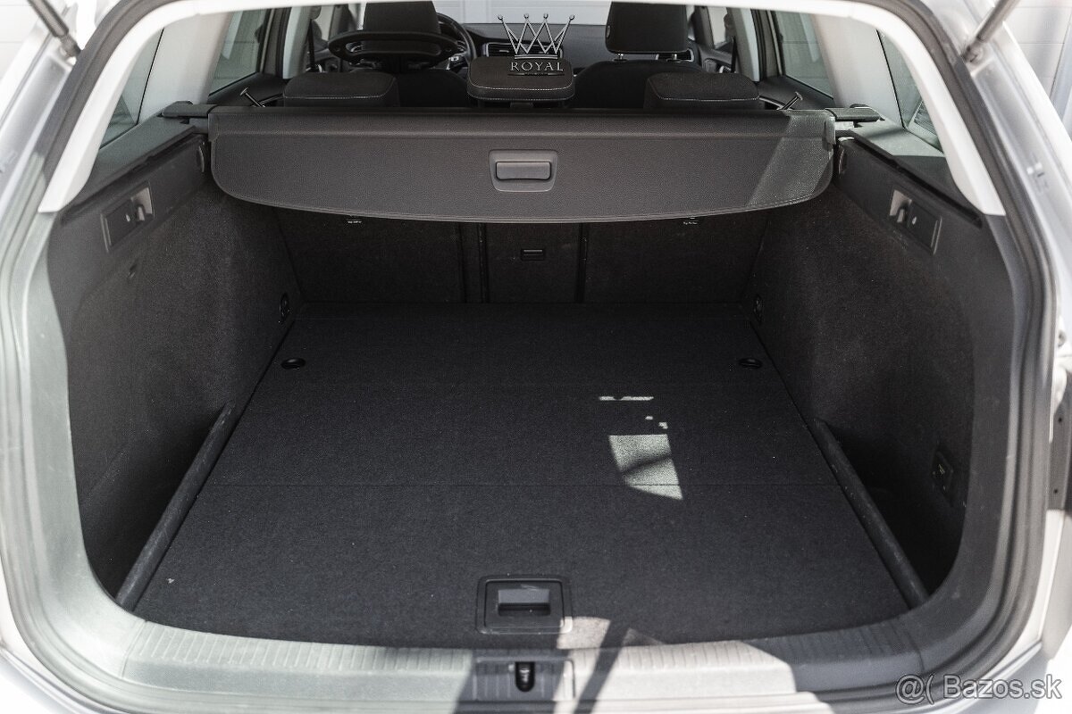 Volkswagen Golf Variant 2.0 TDI Highline ACC DPH - 10