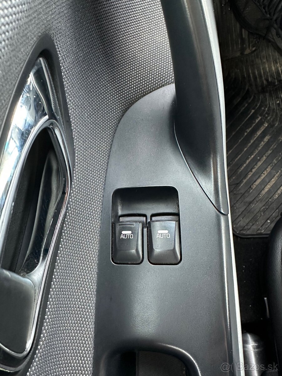 Kia Pro Cee´d 1.6 CRDi - 10