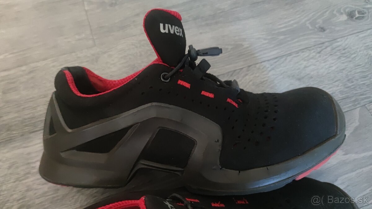 Pracovné topánky, pracovna, bezpečnostná obuv Uvex 42,44,45 - 10