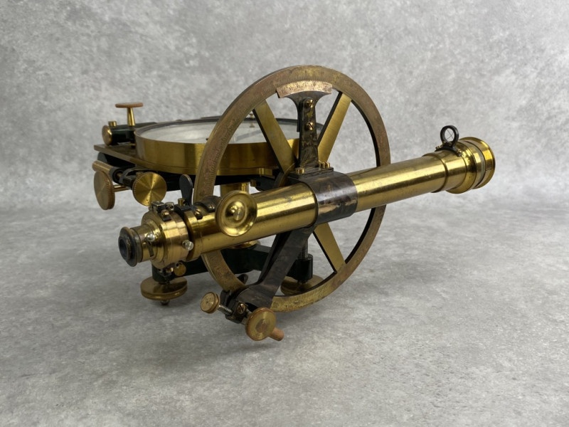 Starožitný nivelačný prístroj s kompasom 1911 Kapp and sohne - 10