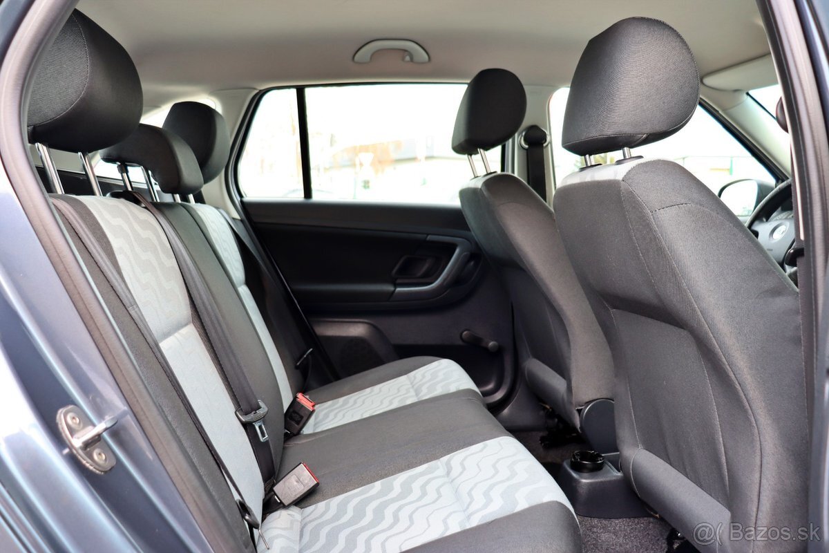 Skoda Fabia 1.4 16V Clasic - 10