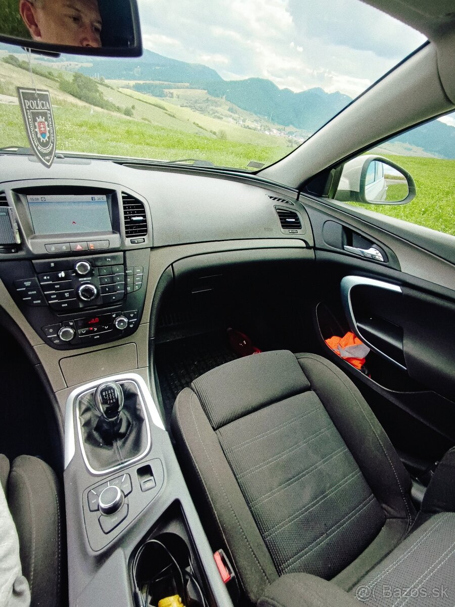 Opel Insignia A - 10