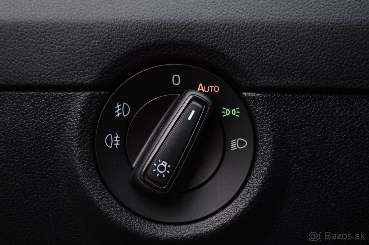 Škoda Octavia 3 Combi 2.0 TDI Style DSG - 10