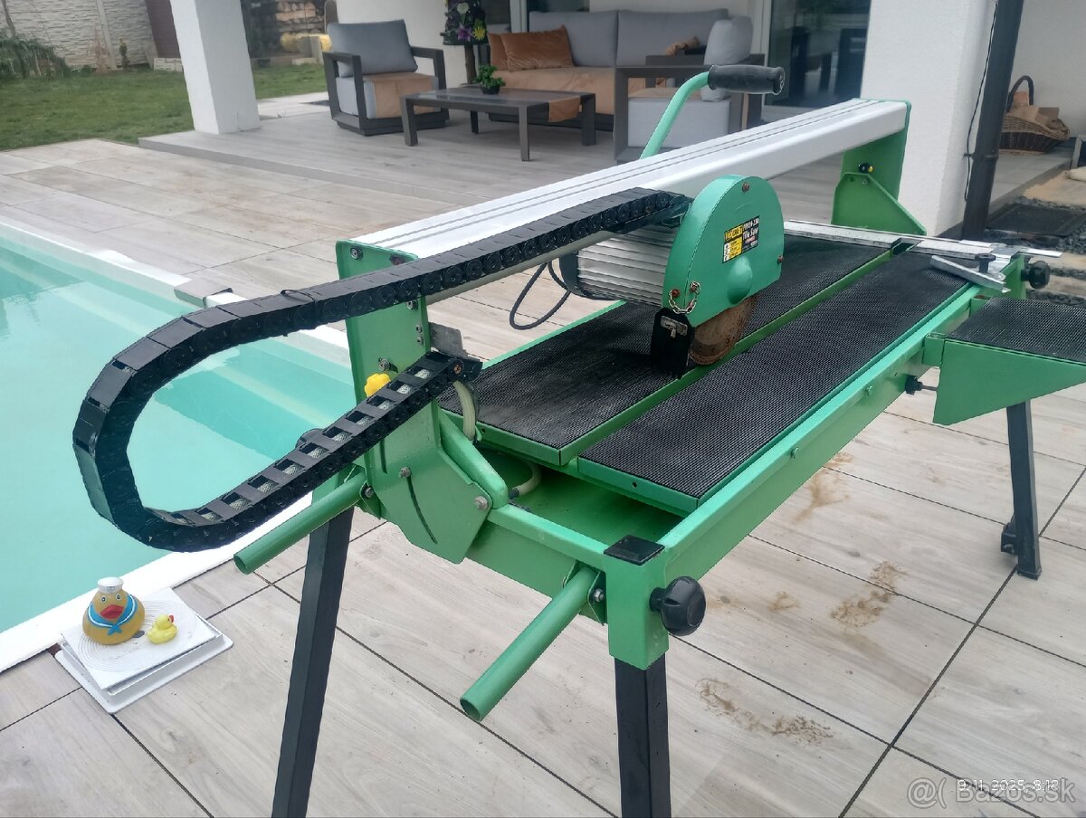 Rezačka na dlažbu - 10