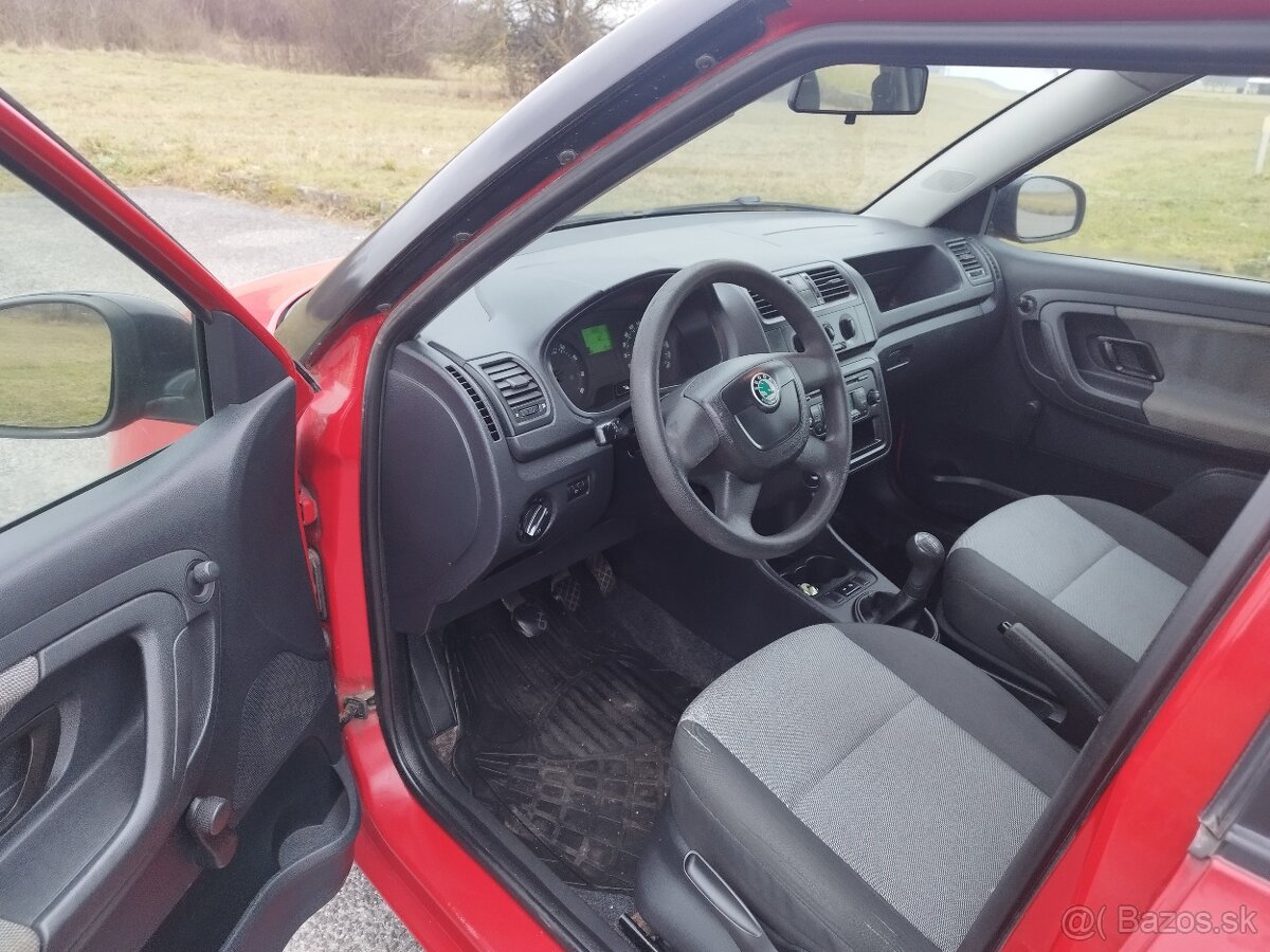 Škoda Fabia 2 1.2i 44kw - 10