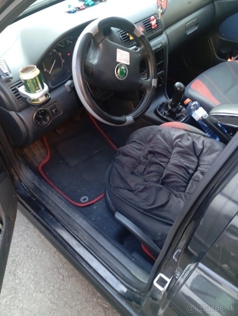 Škoda Octavia 1 1.4 16v - 10