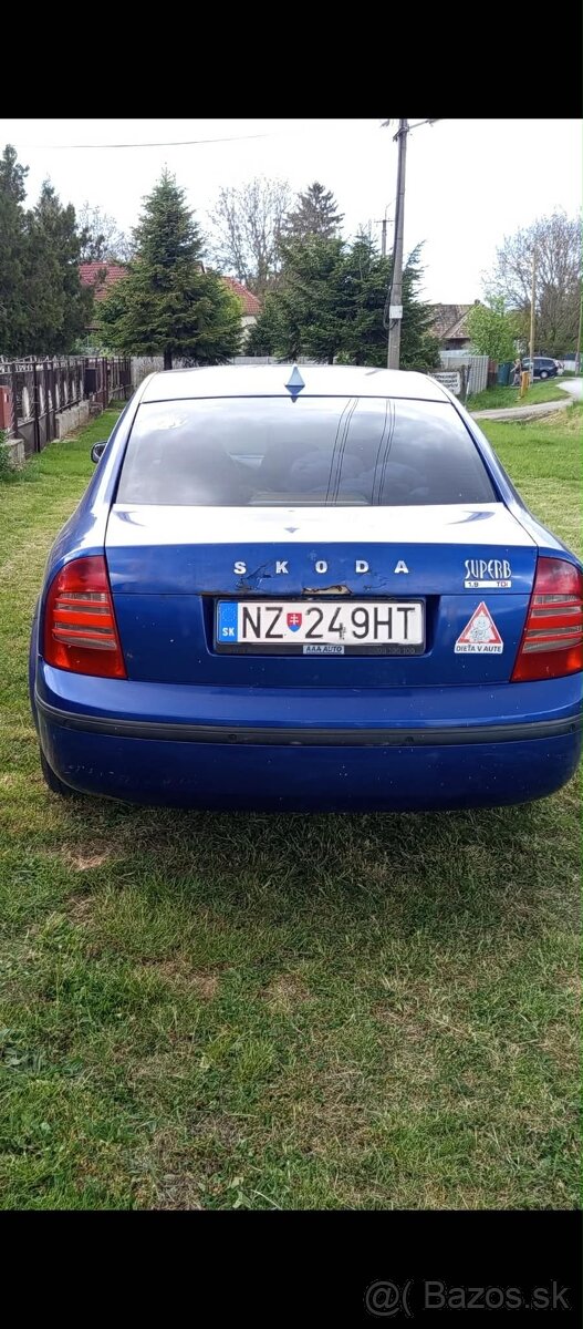 Predám Škoda super b - 10