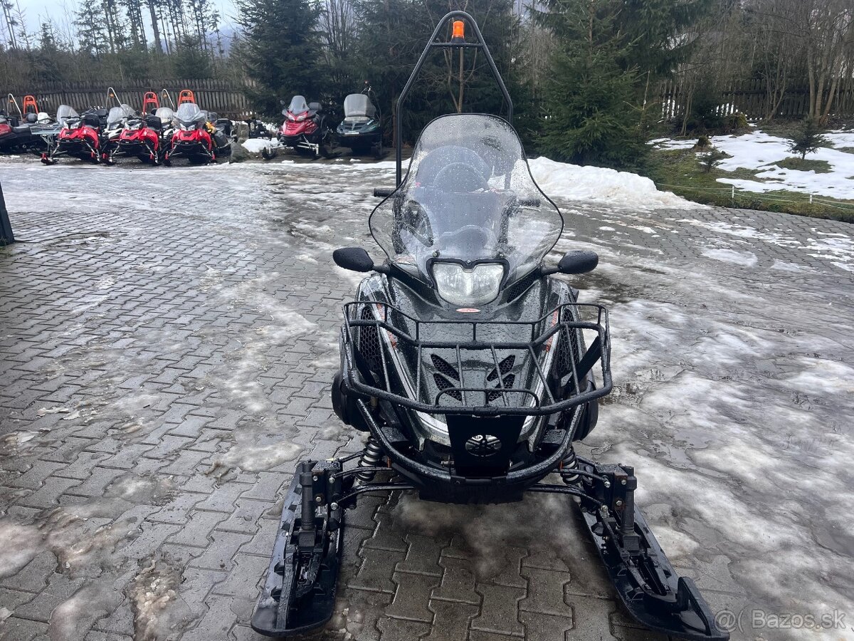 Snežný skúter YAMAHA RS Viking Professional - 10