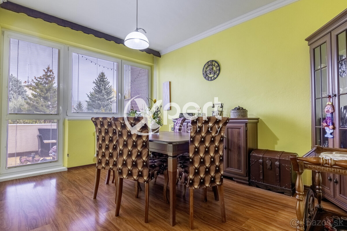 ZNÍŽENÁ CENA. Rodinný dom na predaj s garážou a záhradou - 10