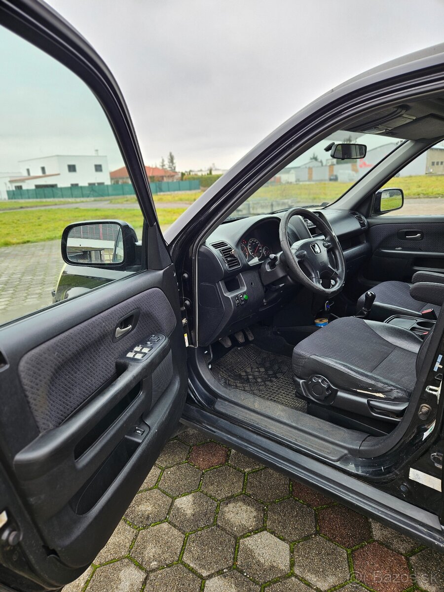 Honda CR-V 2.0i 110 kW 4x4 - 10