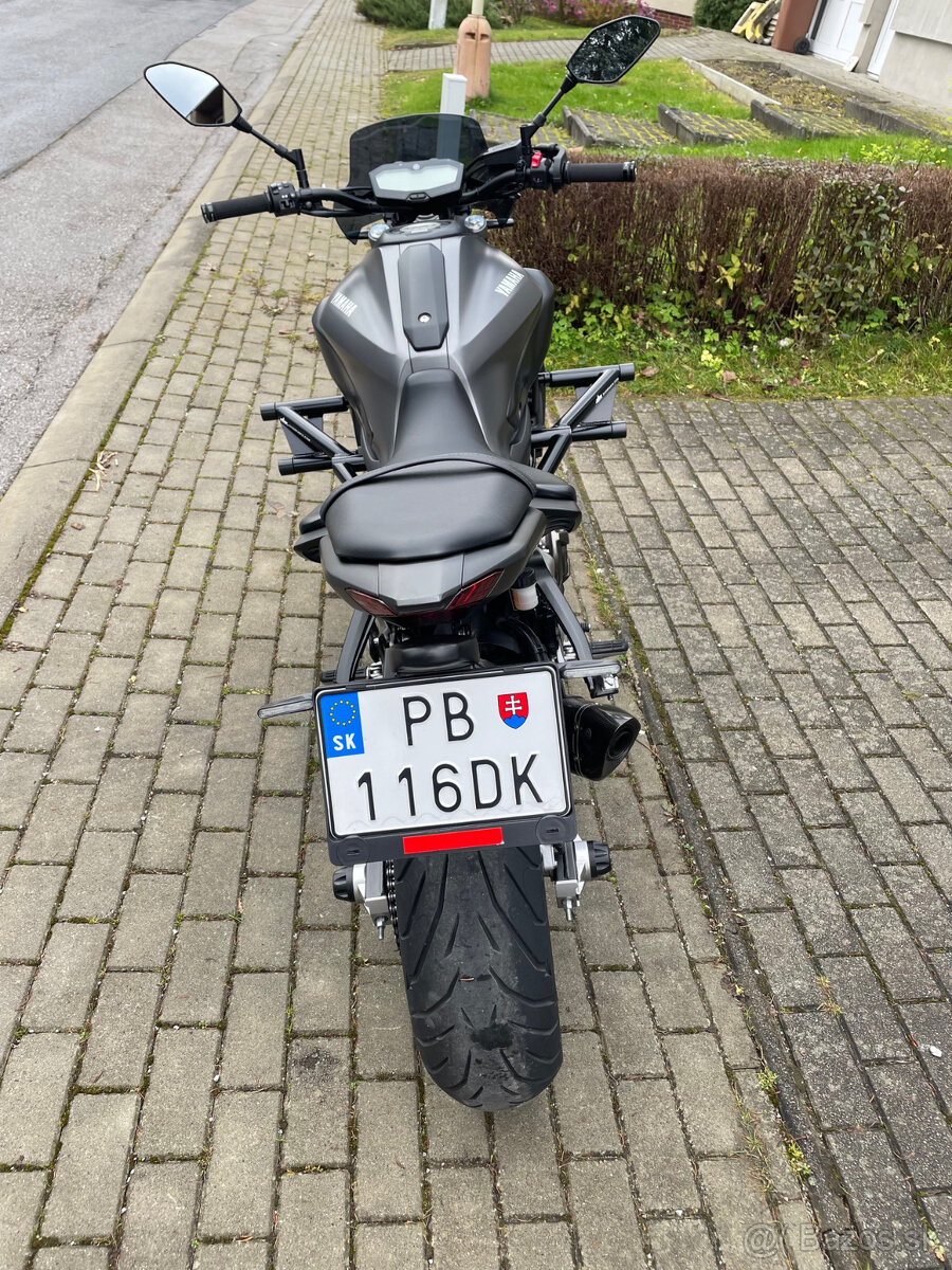 YAMAHA MT 07 - 10