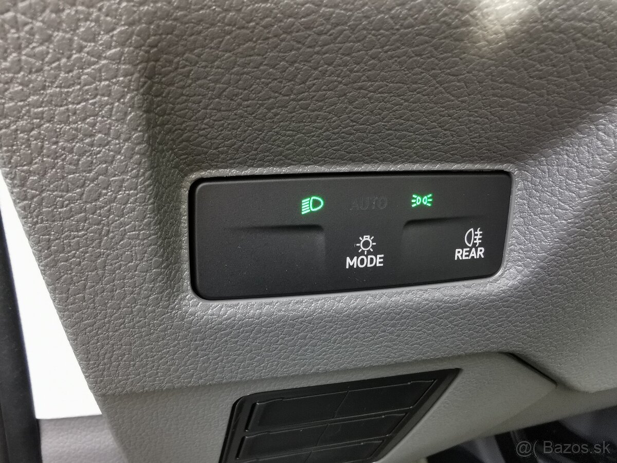 VW Crafter 2025 30 L3H2 LIFT BLACK LED PDC TAZNE LANE ASI - 10