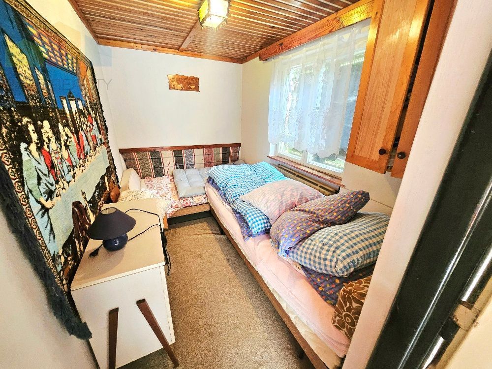 REKREAČNÁ CHATA - / ŠÍPKOV / POZEMOK 1209 m2 / DVOJPODLAŽNÁ - 10