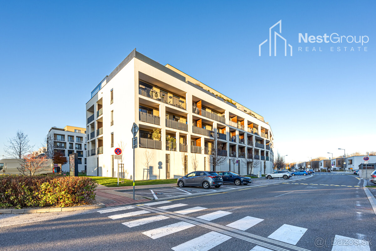 REZERVOVANÉ SLNEČNÝ 1-IZBOVÝ BYT 36 m2 S BALKÓNOM, SLNEČNIC - 10