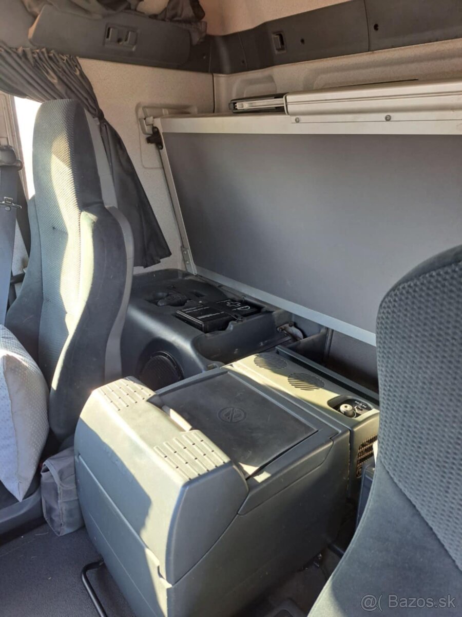 Hákový nosič kontajnerov 8x4 Man 35.480 - 10