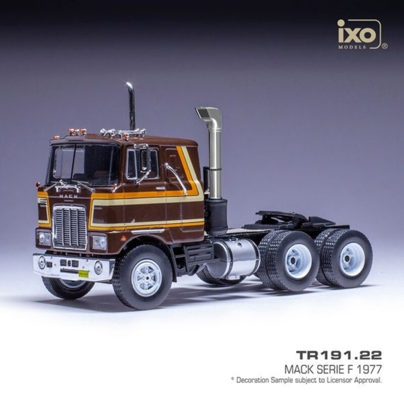 Modely amerických kamionů 1:43 IXO - 10