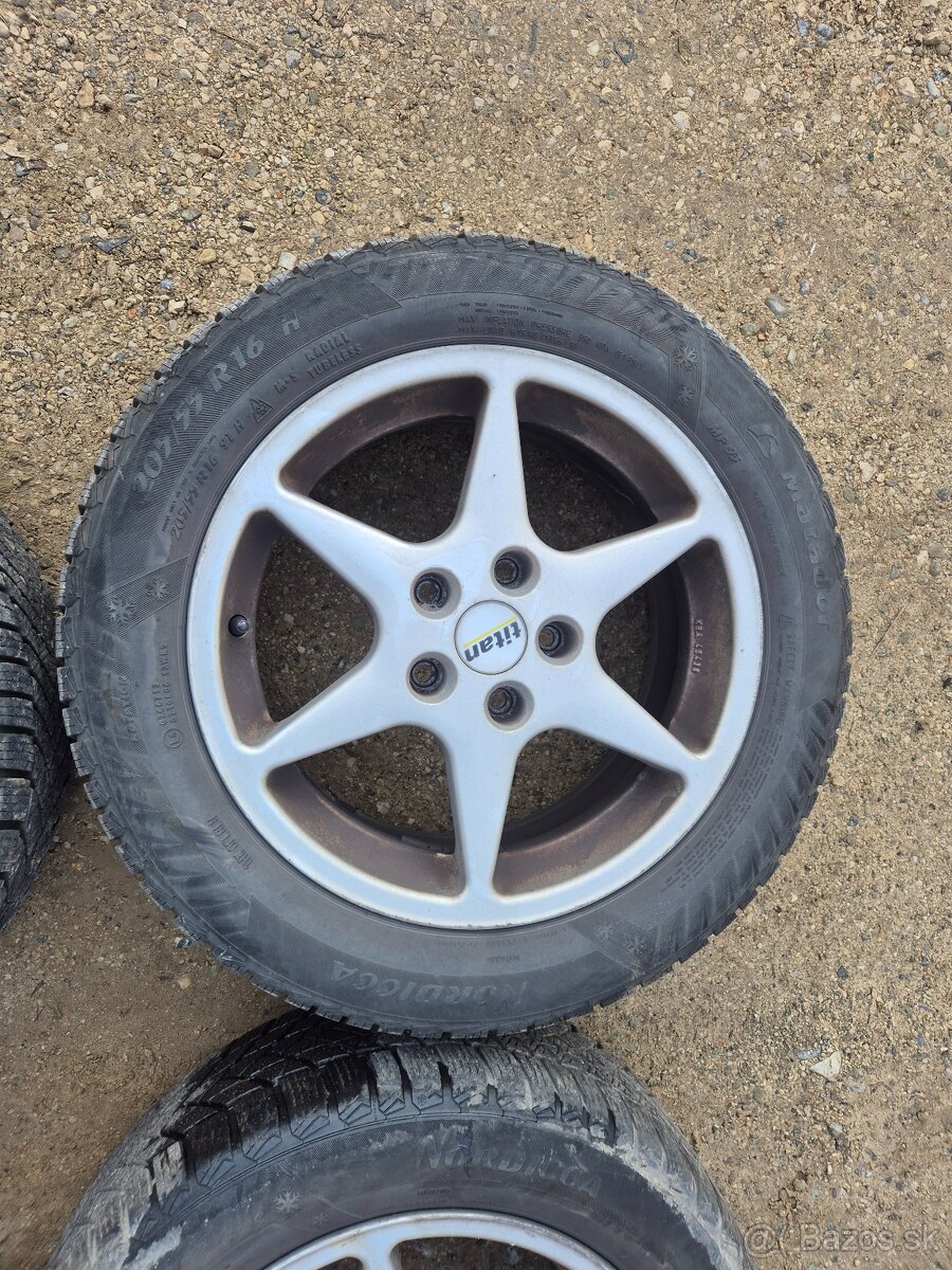 Predám Zimné pneumatiky na elektrónoch 5x112r16 - 10