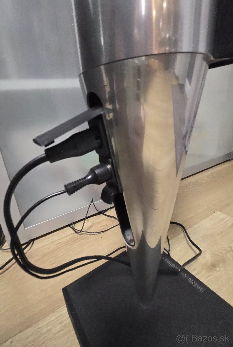 Bang & Olufsen Beolab 8000 - 10